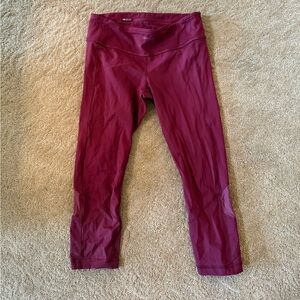 Lululemon red burgundy cropped leggings